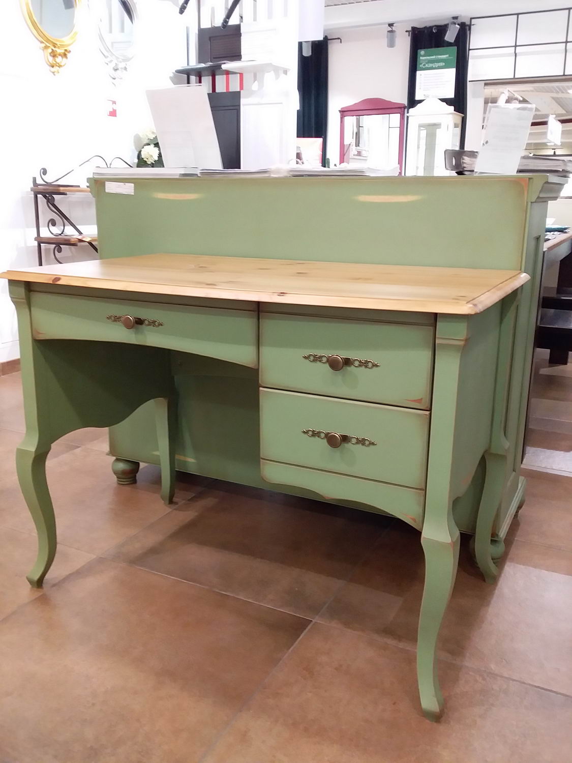 Стол из массива в спб письменный Ари-Прованс №1