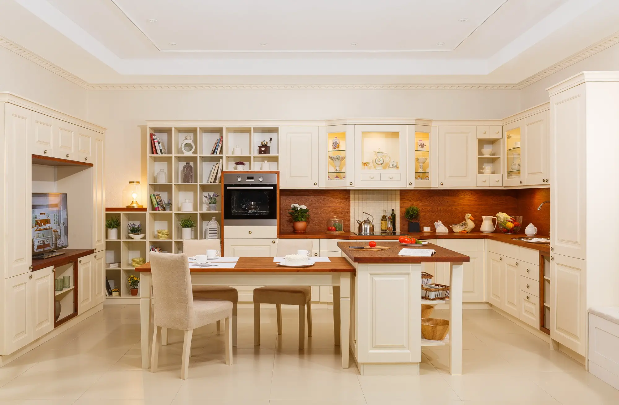 Кухня массив сосны Зефир (цена за п/м)