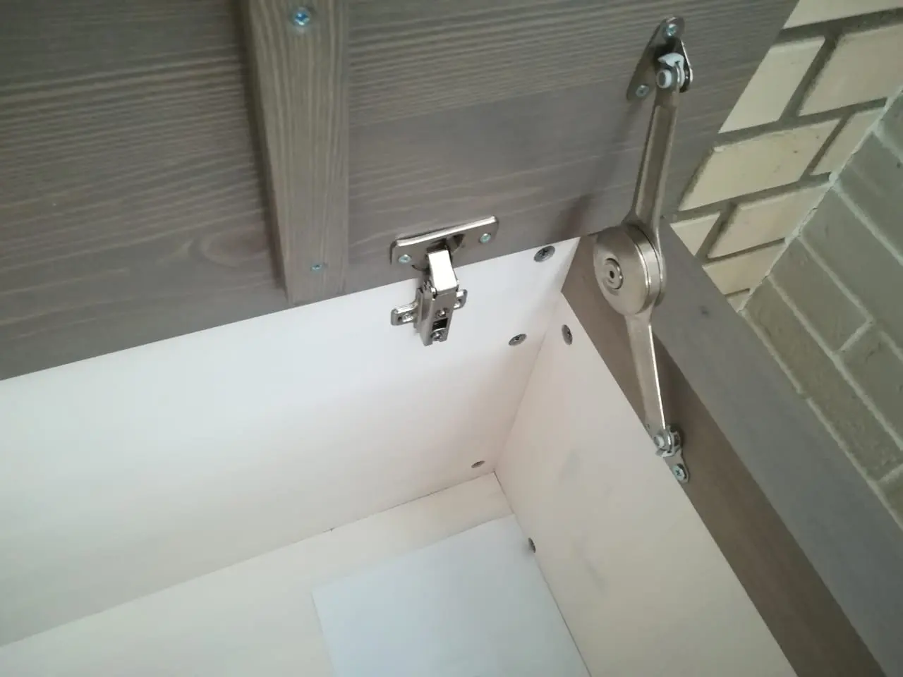 Сундук из массива сосны Форест (Тумба-100) белый воск/серый