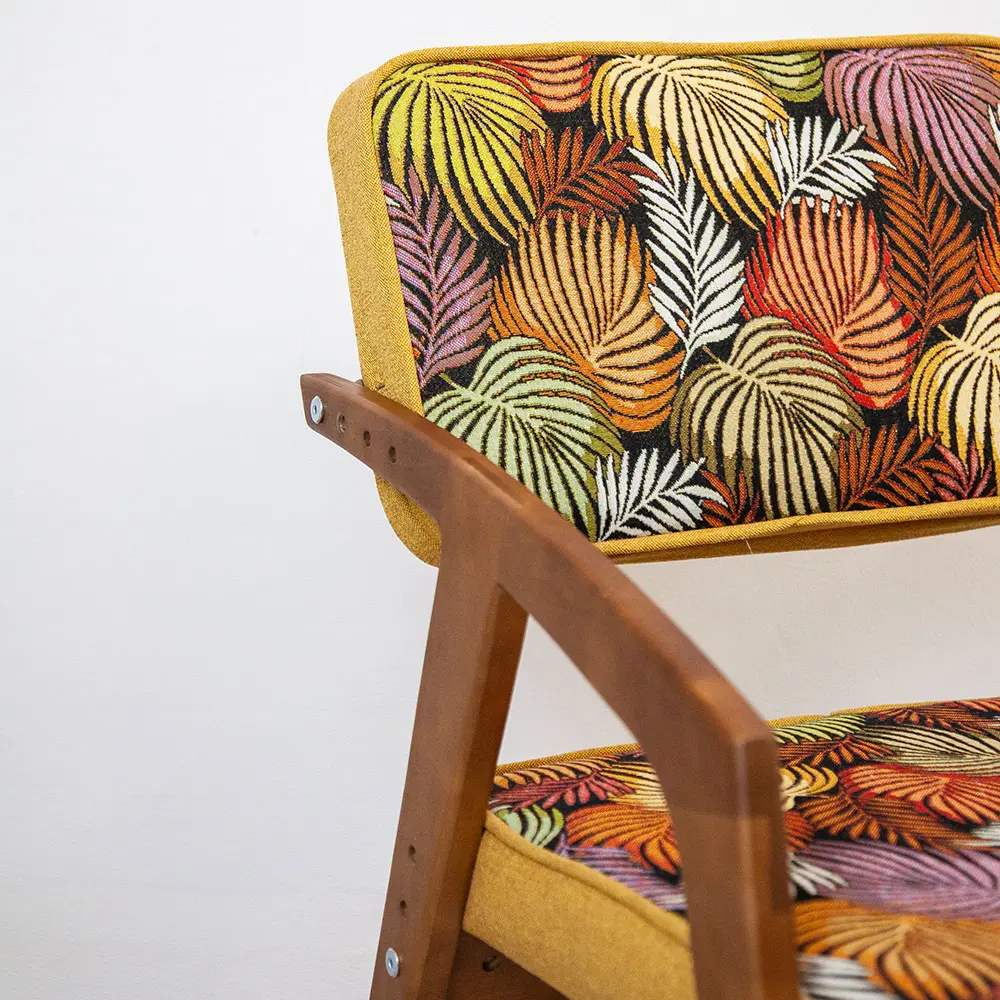 Стул из дерева Rabbit Wood Бруно гобелен Листья+рогожка Сан-Леон+орех