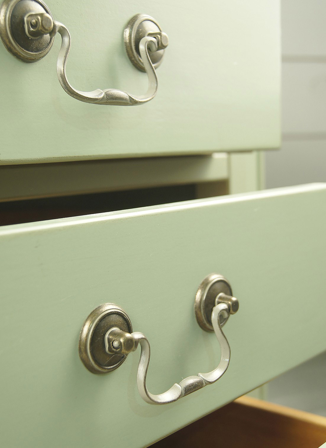 Тумба прикроватная "Olivia" на 3 ящика