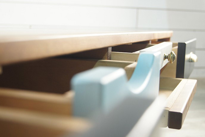 Стол журнальный с ящиками «Aquarelle Birch"