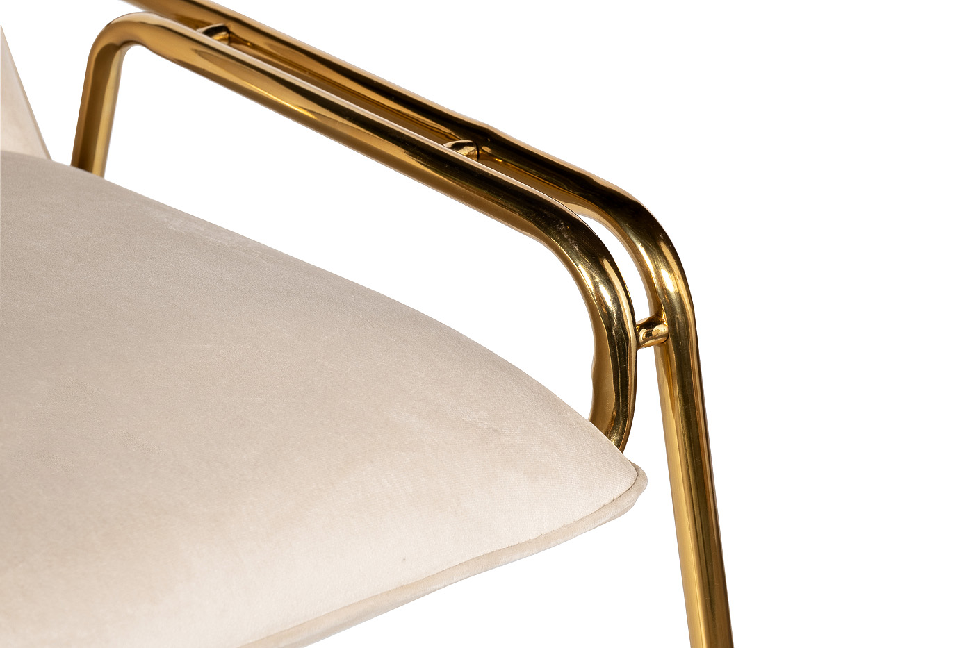 30C-DR-20013C CR Стул велюр кремовый с V-декором