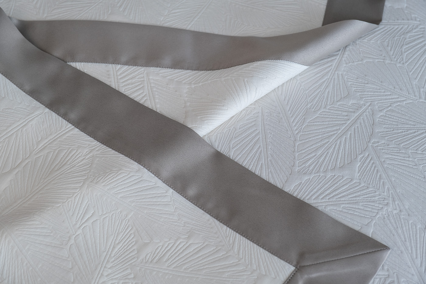 121GD-283010-100-27 POKR BEL Покрывало Сан-Ремо белое