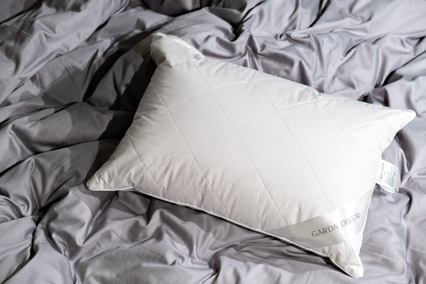 104BP-PSHTK57-BEL Подушка Лана, козья шерсть