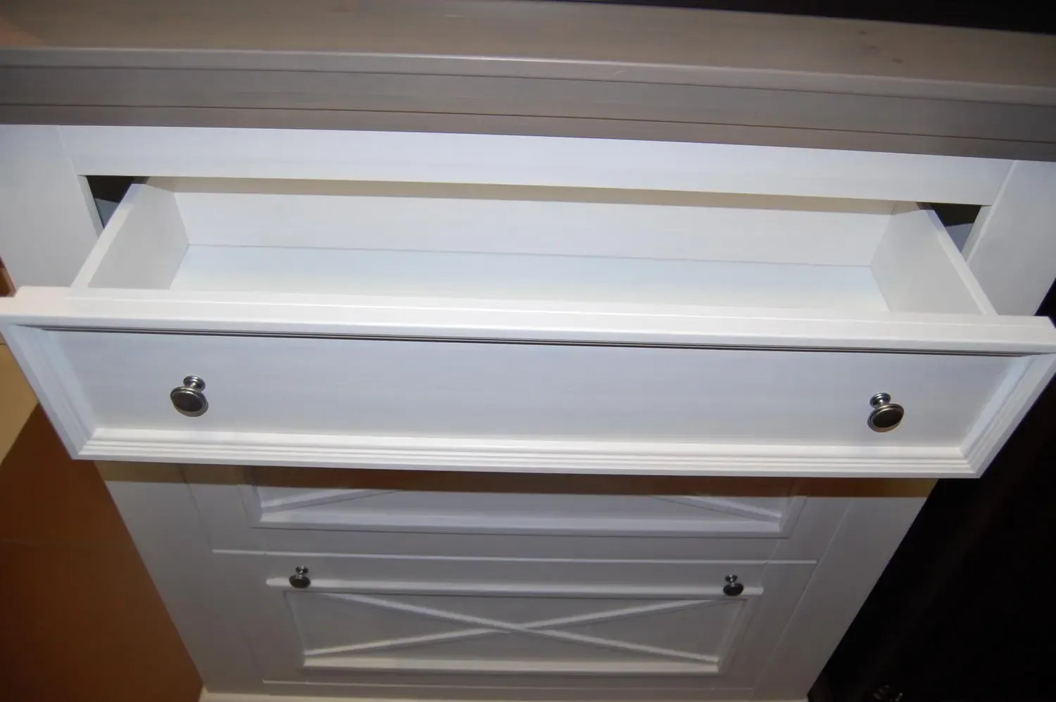 Тумба белая Форест для обуви (выставочный образец)